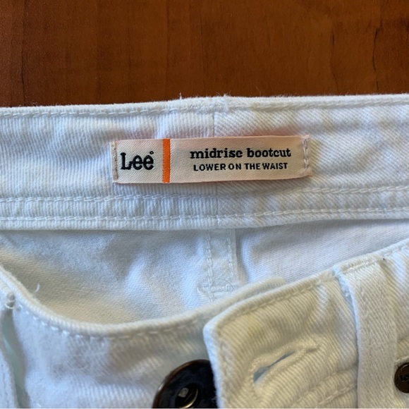 Lee Size 8 White Midrise Boot Cut Jeans - Picture 9 of 10